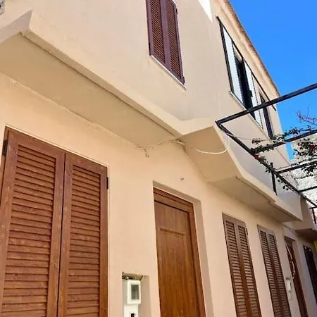 Modern And Classic House Old Down