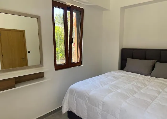 Modern And Classic House Old Down Apartamento Rhodes City