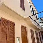Modern And Classic House Old Down