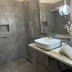 Appartement Modern And Classic House Old Down